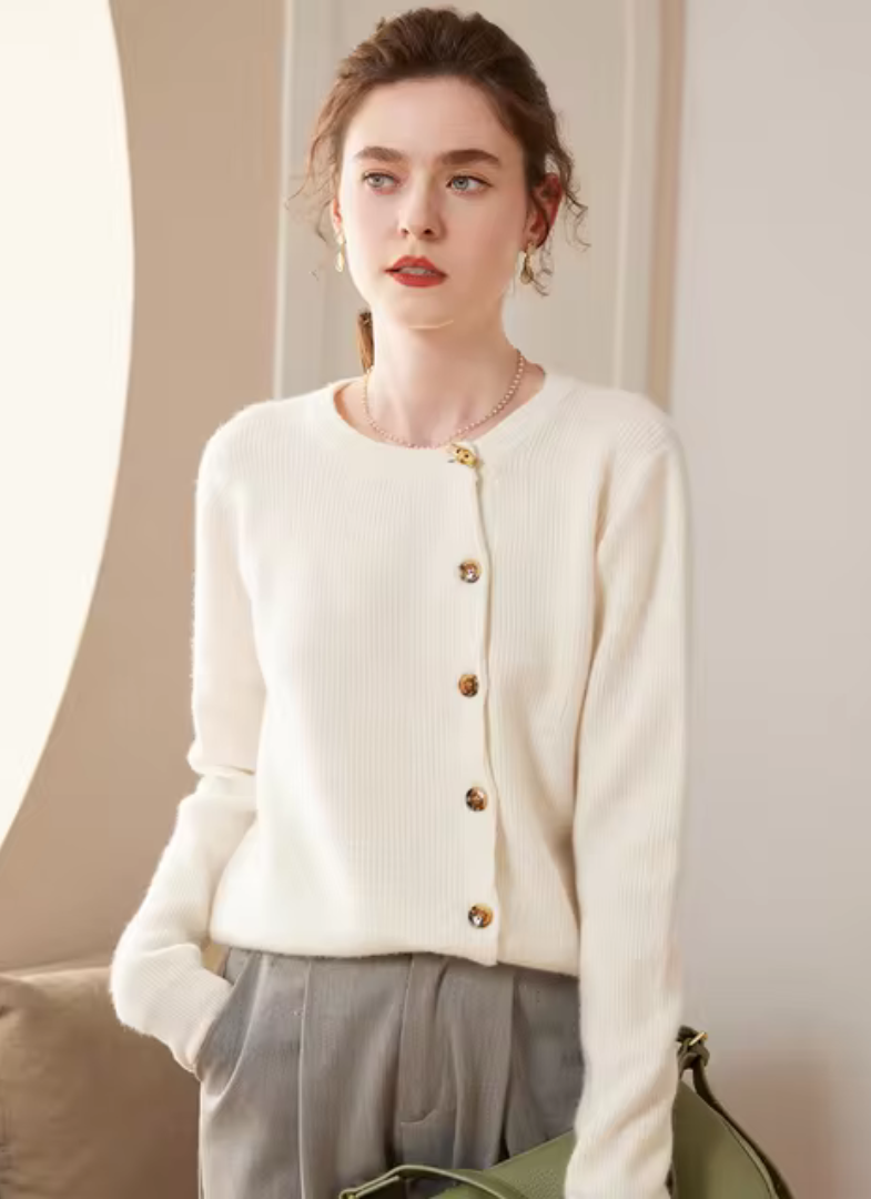 Celia | Elegant Cardigan