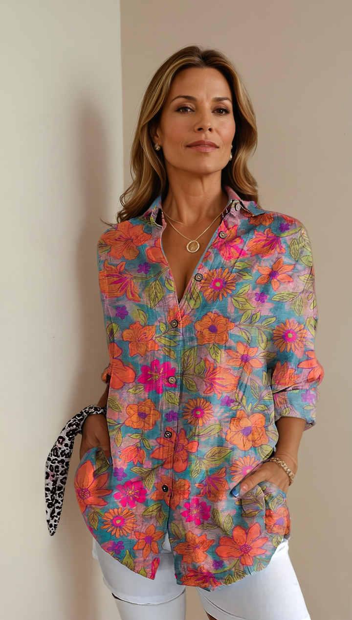 Bridie - Casual blouse with floral print